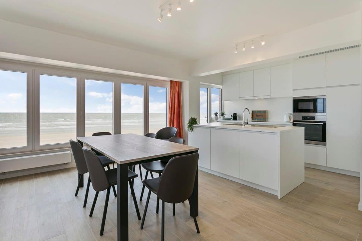 Huswell - Majestic Apartment With Breathtaking Sea View De Haan Eksteriør bilde