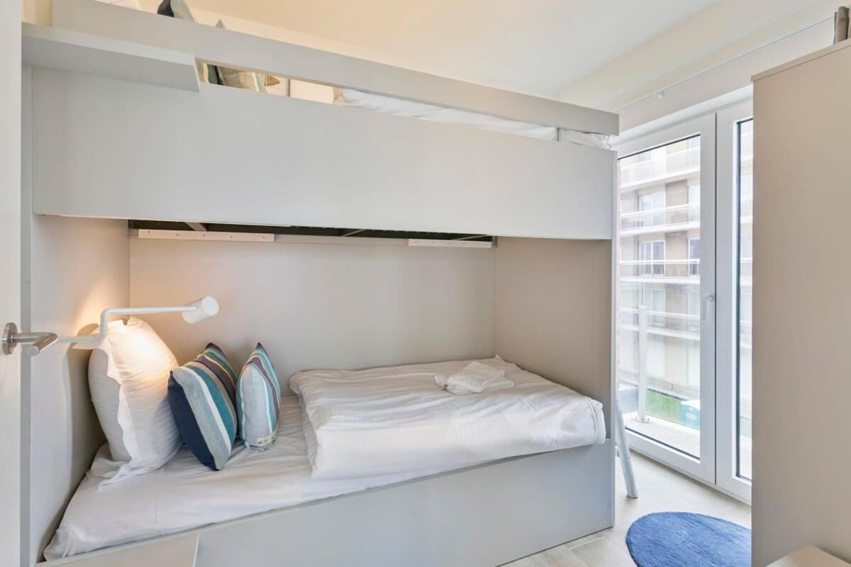 Huswell - Majestic Apartment With Breathtaking Sea View De Haan Eksteriør bilde